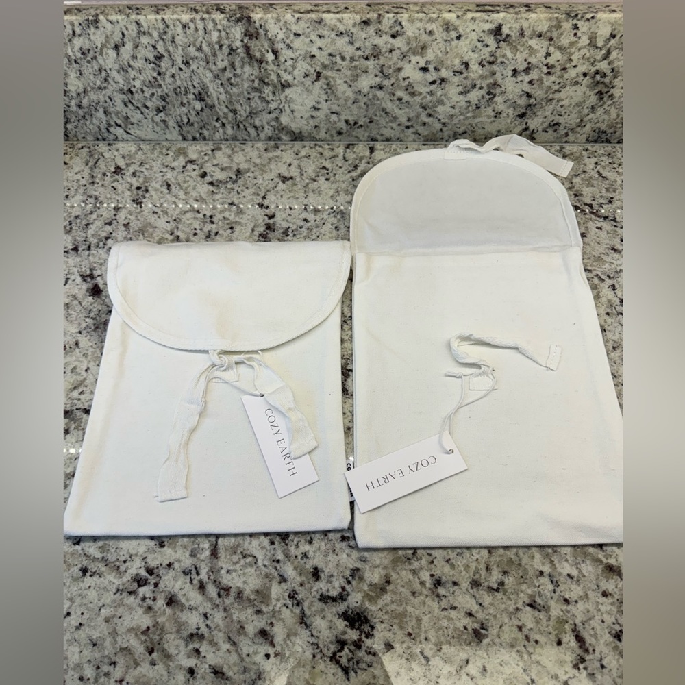 (2) Cozy Earth Canvas Storage Bags - Picture 1 of 6